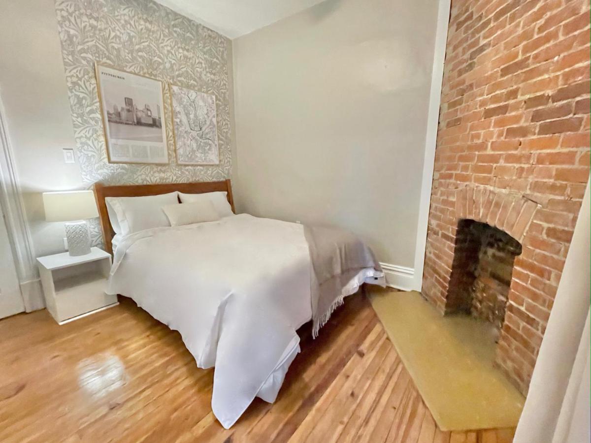 The Warhola Bloomfield By Luxe Pgh Lejlighed Pittsburgh Eksteriør billede